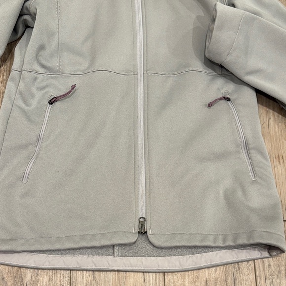 The North Face Women's Gray Ski Jacket Size Medium - Picture 4 of 8
